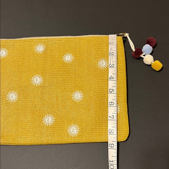 Madewell Sunny Clutch, yellow, zipper closure 12”x8.5” - Picture 4 of 11